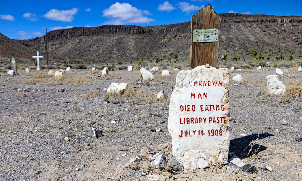 paste eaters grave, goldfield nevada, finding nevada wild, nevada's best ghost town