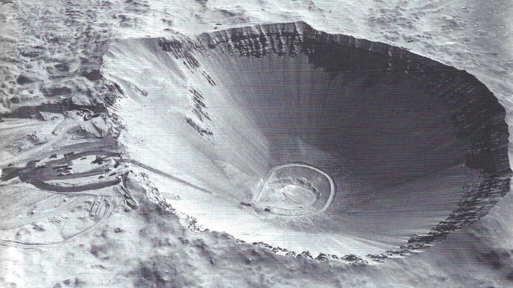 sedan crater, sedan crater nevada, nevada craters