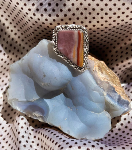 gemfield nv, gemfield chalcedony, nevada chalcedony, goldfield nv, song dog silver