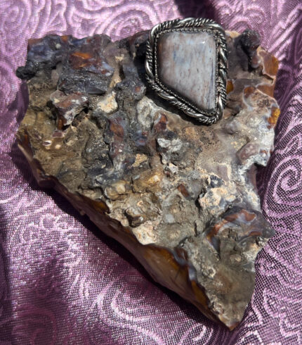 gmefield nv, gemfield chalcedony, nevada rockhounding, song dog silver, goldfield nv, gemfield