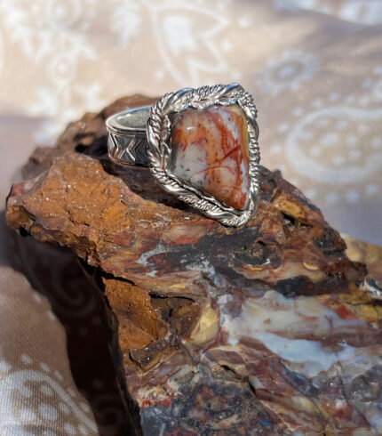 gemfield chalcedony, nevada chalcedony, song dog silver,