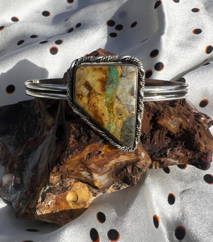 royston turquoise, royston nevada, song dog silver, made in nevada, nevada turquoise