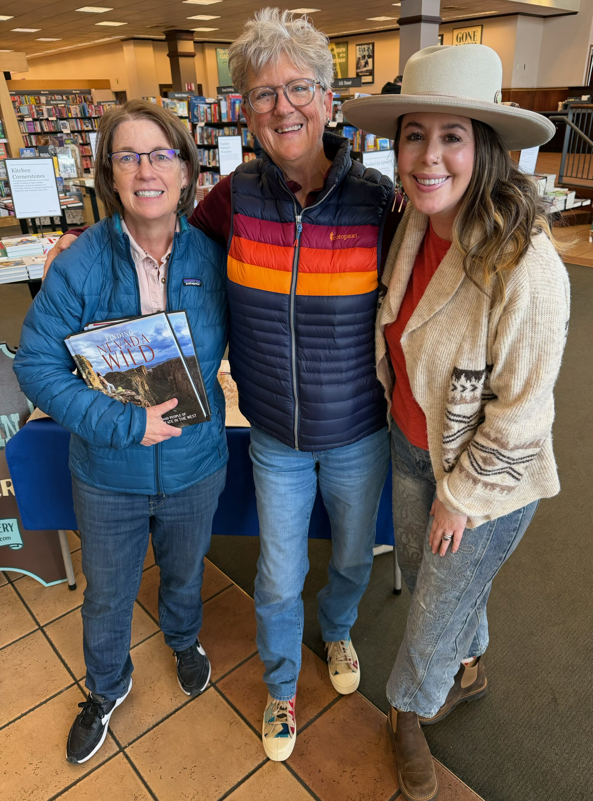 barnes and noble reno, reno barnes and noble, book signing reno